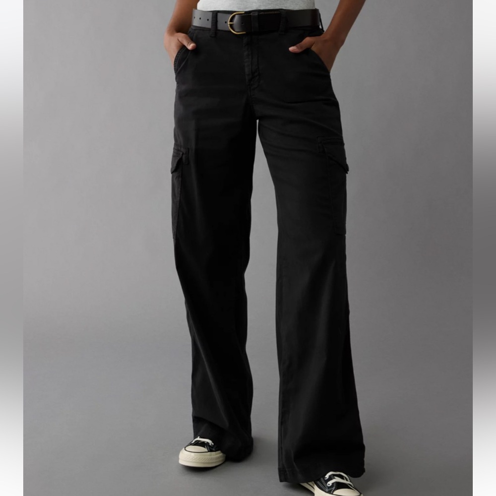 American Eagle Outfitters Black Wide Leg Cargo Pants